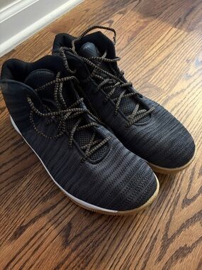 And1 Men’s Basketball Shoes | 13